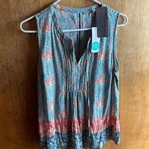 New Daniel Rainn turquoise print top